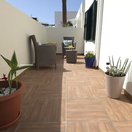 Apartamento Aqua Sol - Playa Roca - Sea Front Access - Free Ac - Wifi Costa Teguise