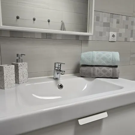 Aqua Sol - Playa Roca - Sea Front Access - Free Ac - Wifi