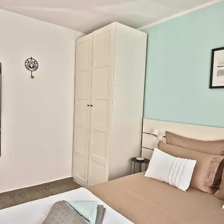 아파트 Aqua Sol - Playa Roca - Sea Front Access - Free Ac - Wifi *