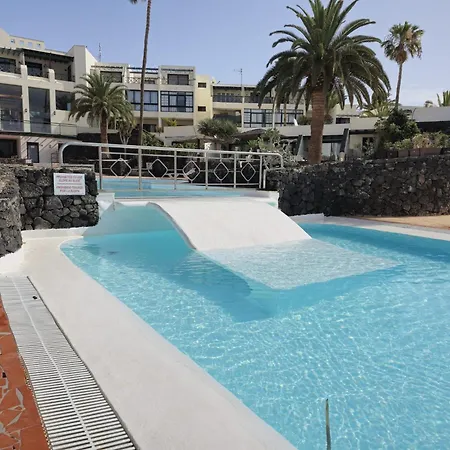 아파트 Aqua Sol - Playa Roca - Sea Front Access - Free Ac - Wifi *