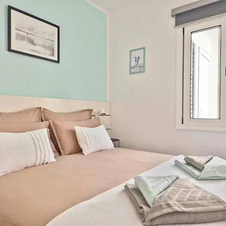 Apartment Aqua Sol - Playa Roca - Sea Front Access - Free Ac - Wifi