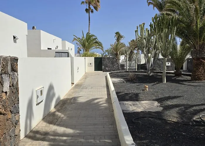 Aqua Sol - Playa Roca - Sea Front Access - Free Ac - Wifi