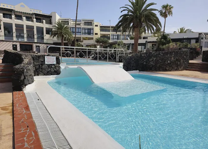 Apartment Aqua Sol - Playa Roca - Sea Front Access - Free Ac - Wifi *